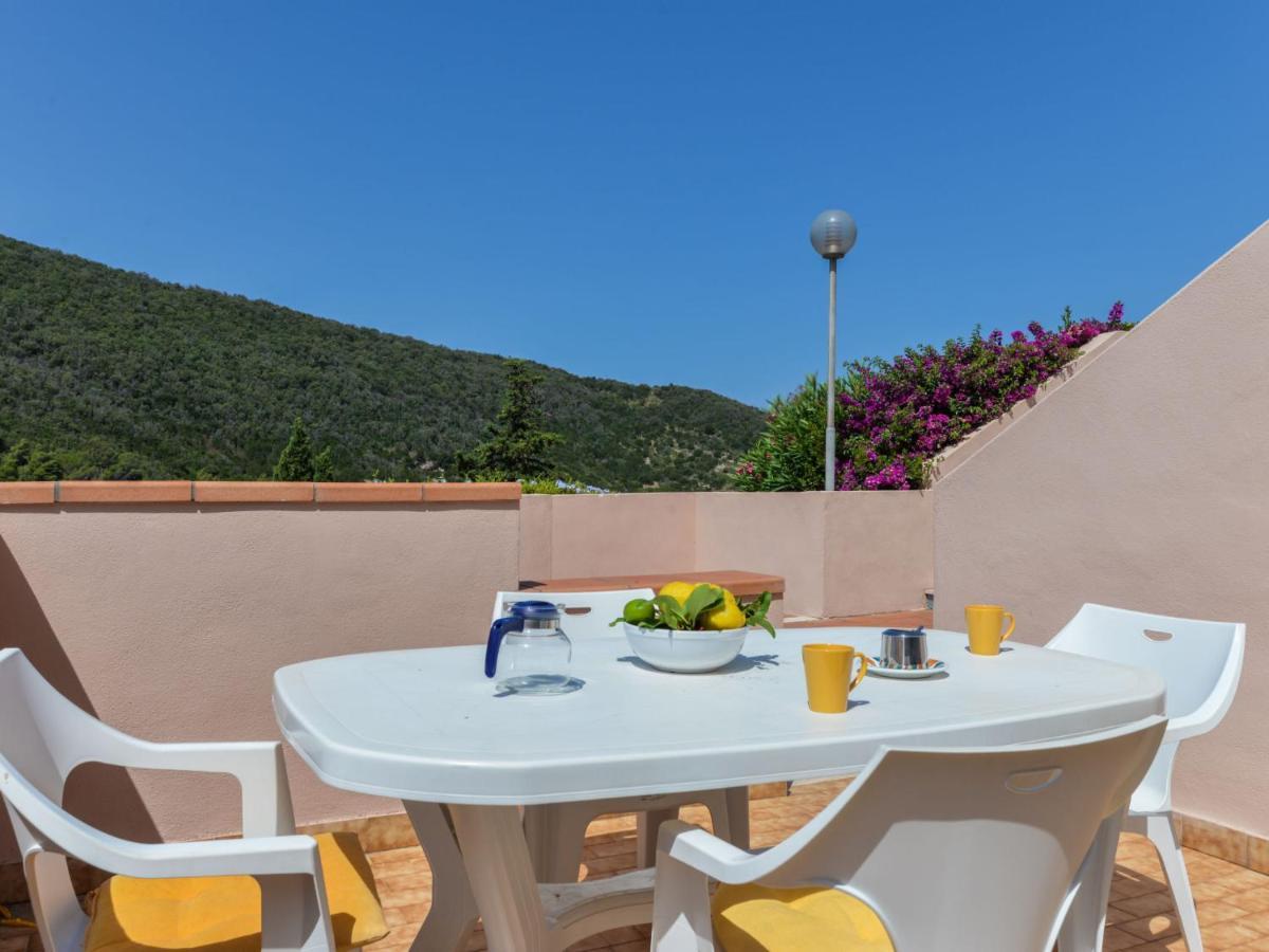 Apartment Cala Rossa-1 By Interhome Nisporto Luaran gambar