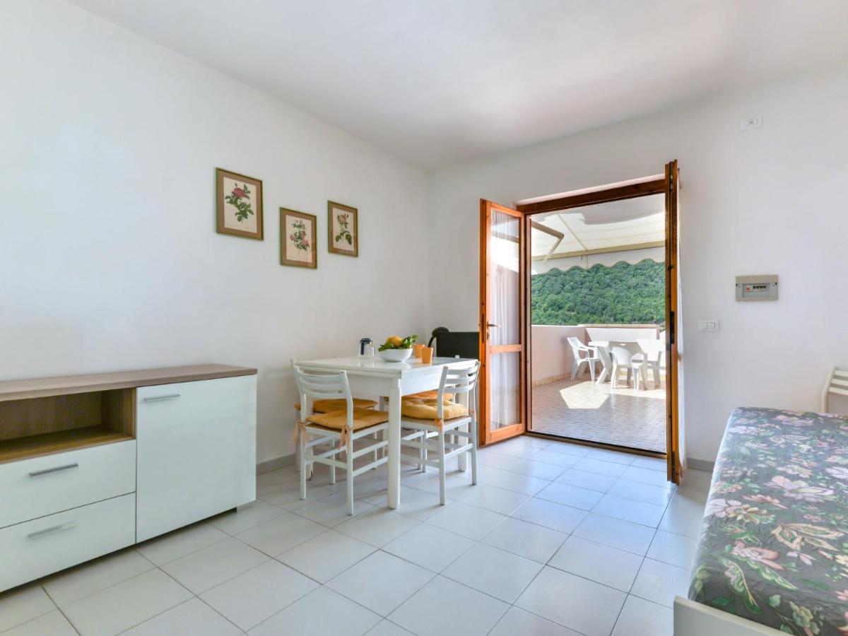 Apartment Cala Rossa-1 By Interhome Nisporto Luaran gambar